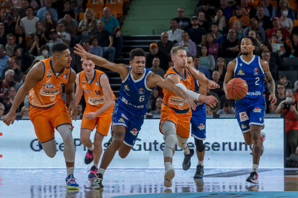 群需要承担 群需要承担